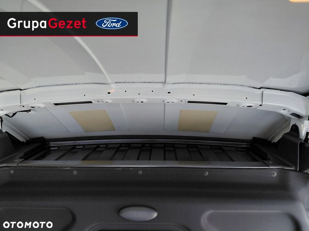Ford Transit - 12