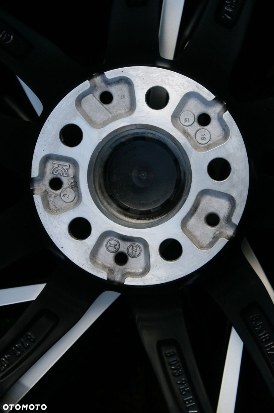 NOWA FELGA BMW M-Pakiet 5 G30 G31 18 x 8 et30 OE 7855081 ORYGINALNA 662M - 2