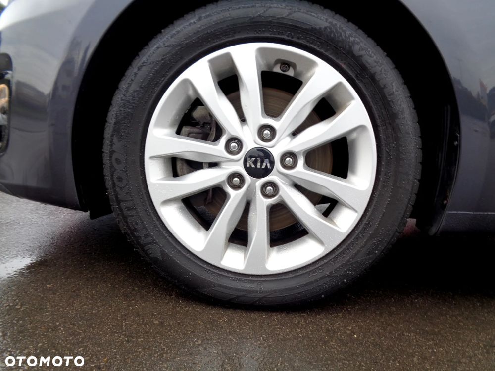 Kia Ceed 1.4 CVVT Edition 7 - 24