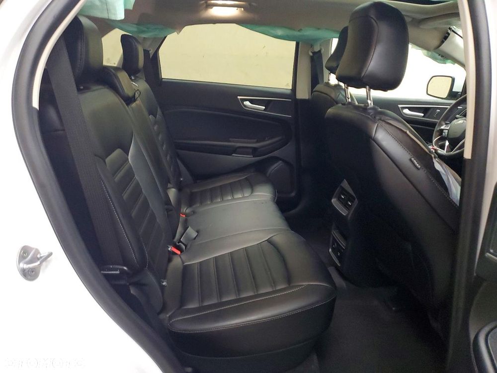 Ford Edge - 12