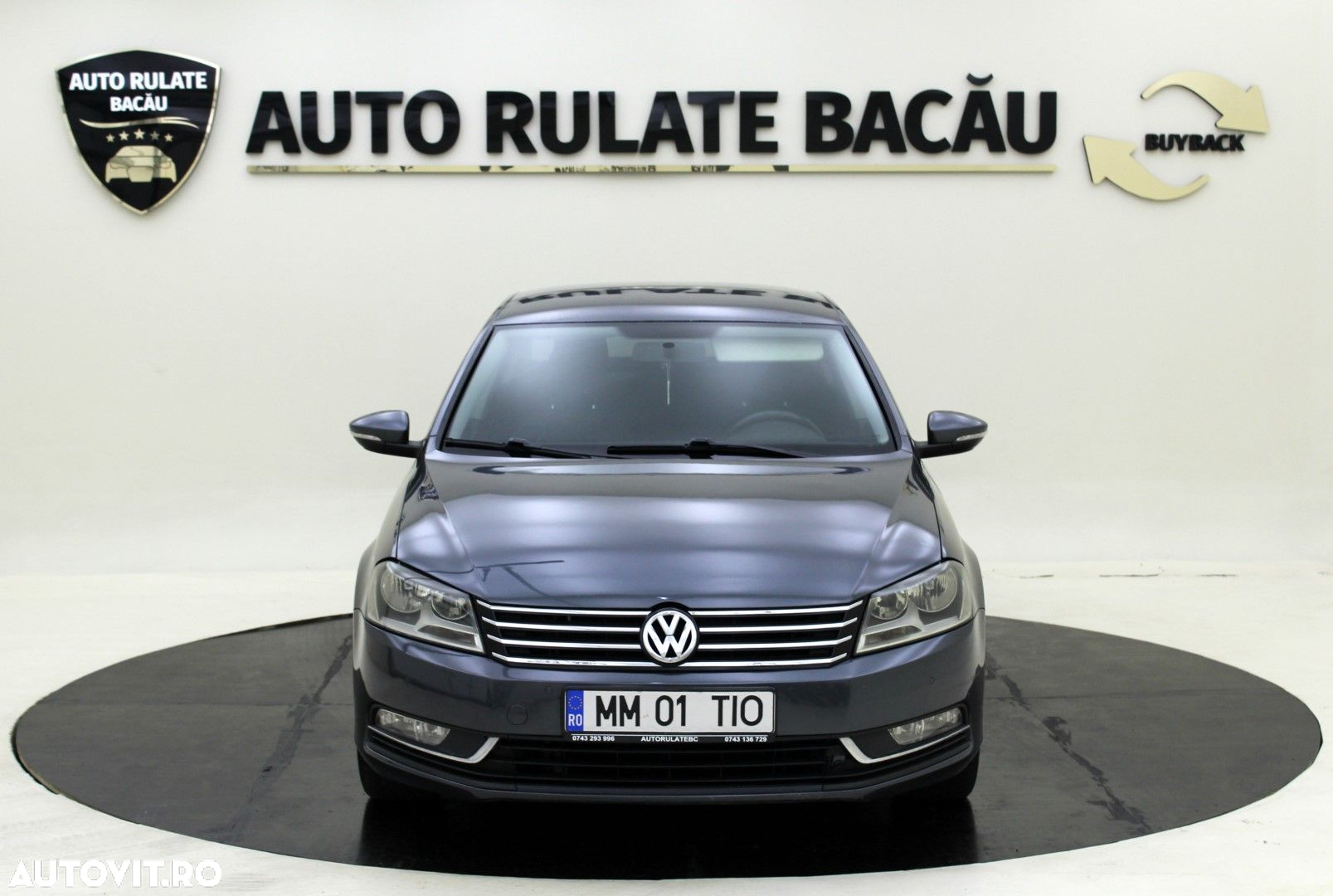 Volkswagen Passat - 10