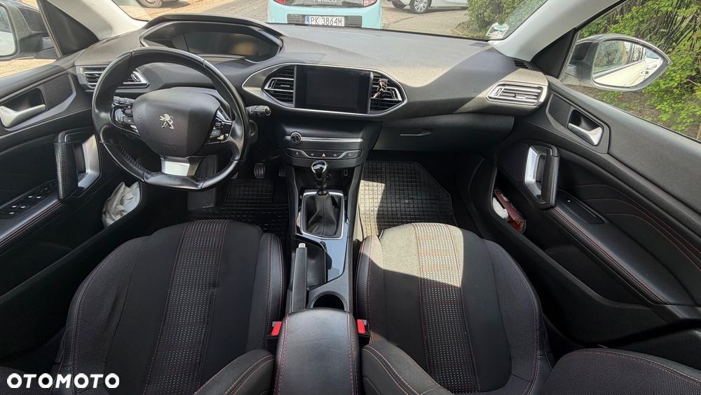 Peugeot 308 1.5 BlueHDi Business Line S&S - 19