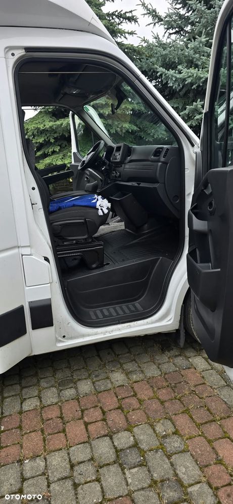 Renault Master - 10