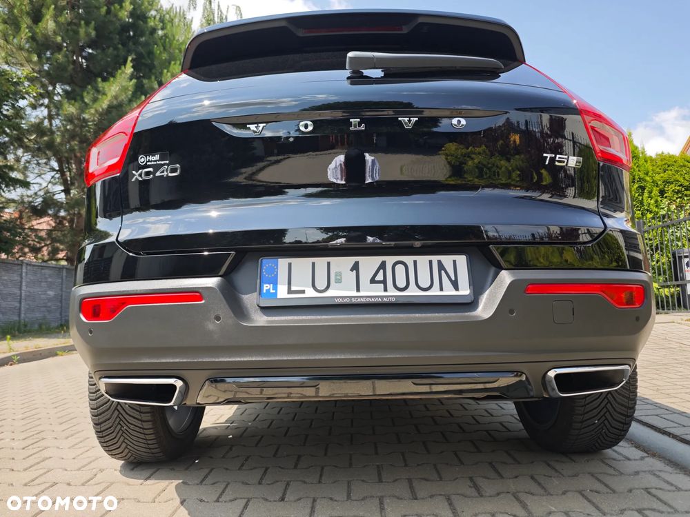 Volvo XC 40 T5 AWD Geartronic R-Design - 5