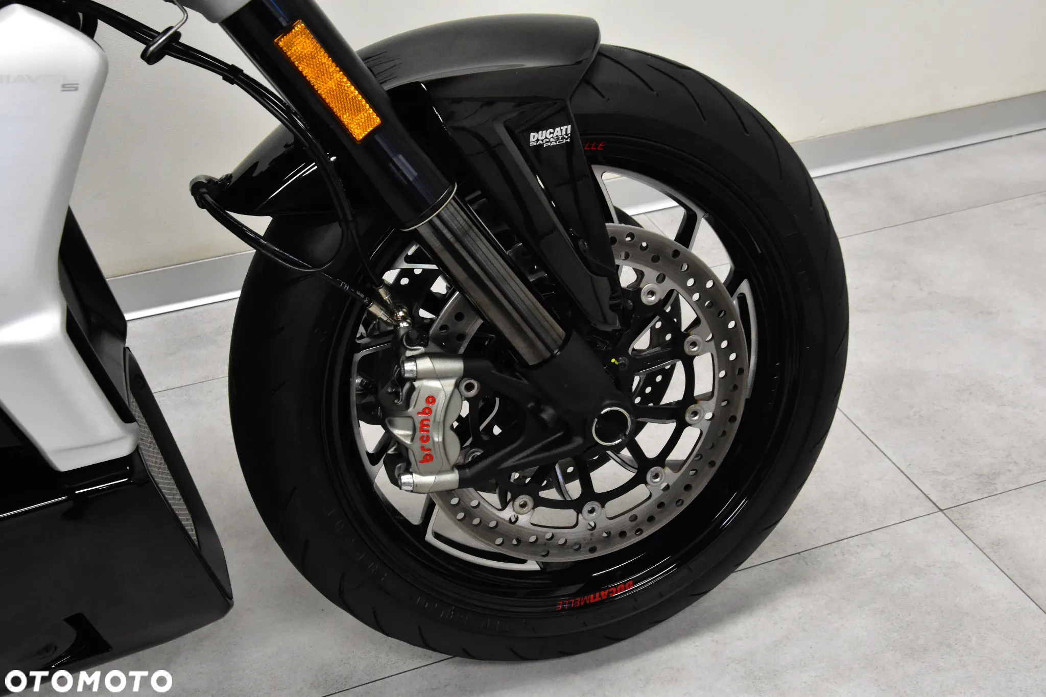 Ducati Diavel - 27