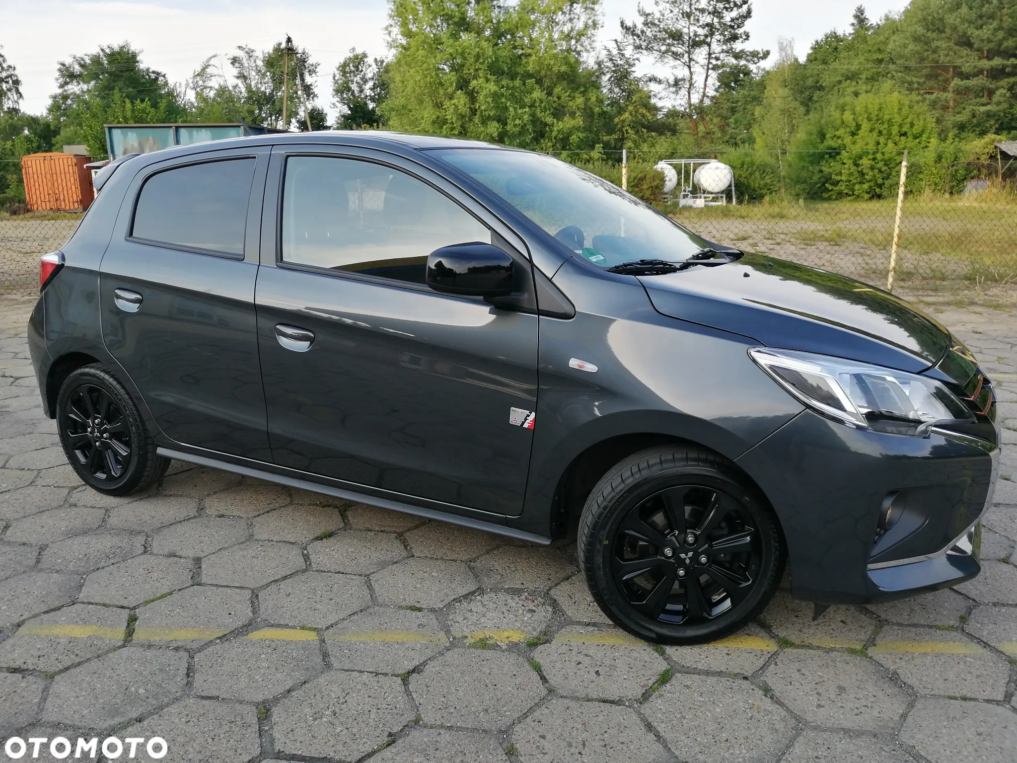 Mitsubishi Space Star AS&G 1.2 Select+ Black - 6