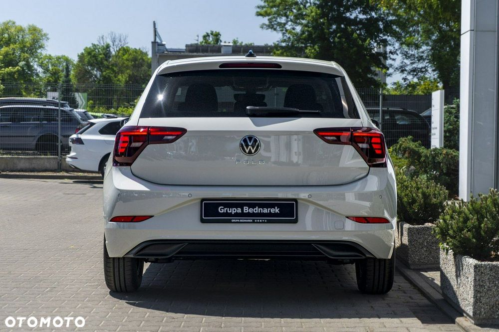 Volkswagen Polo - 8