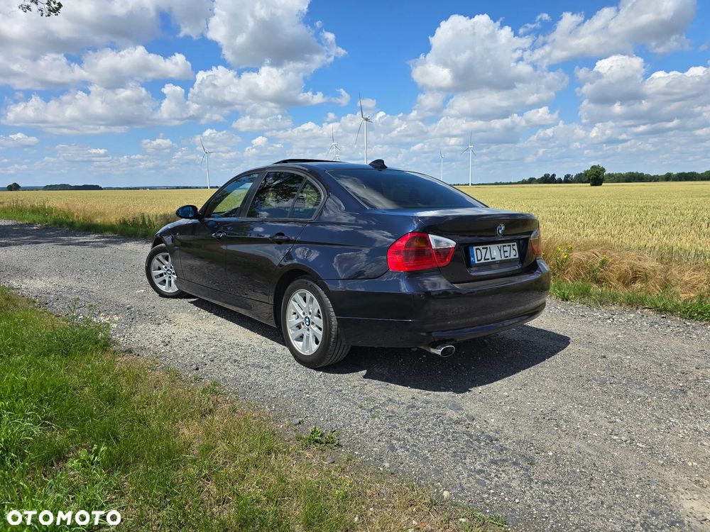 BMW Seria 3 320d DPF - 4