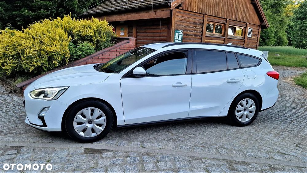 Ford Focus SW 1.0 EcoBoost Active Business - 2