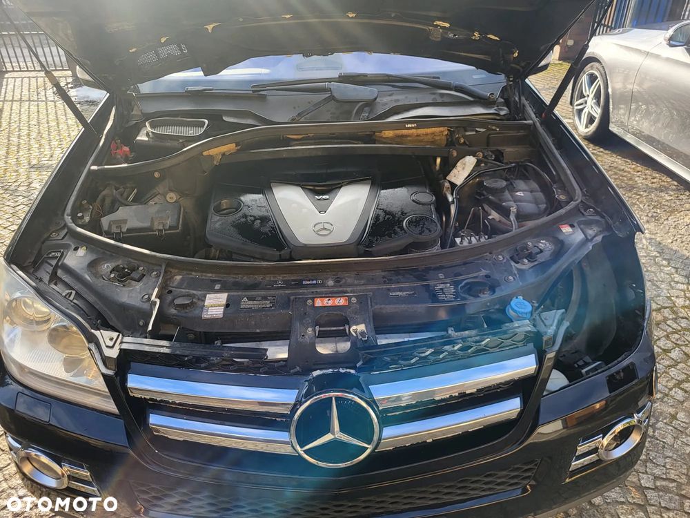 Mercedes-Benz GL 320 CDI - 15