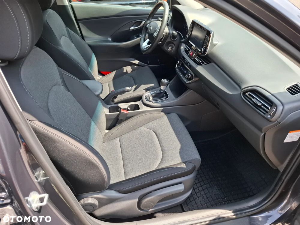 Hyundai i30 1.5 T-GDI 48V Smart DCT - 24