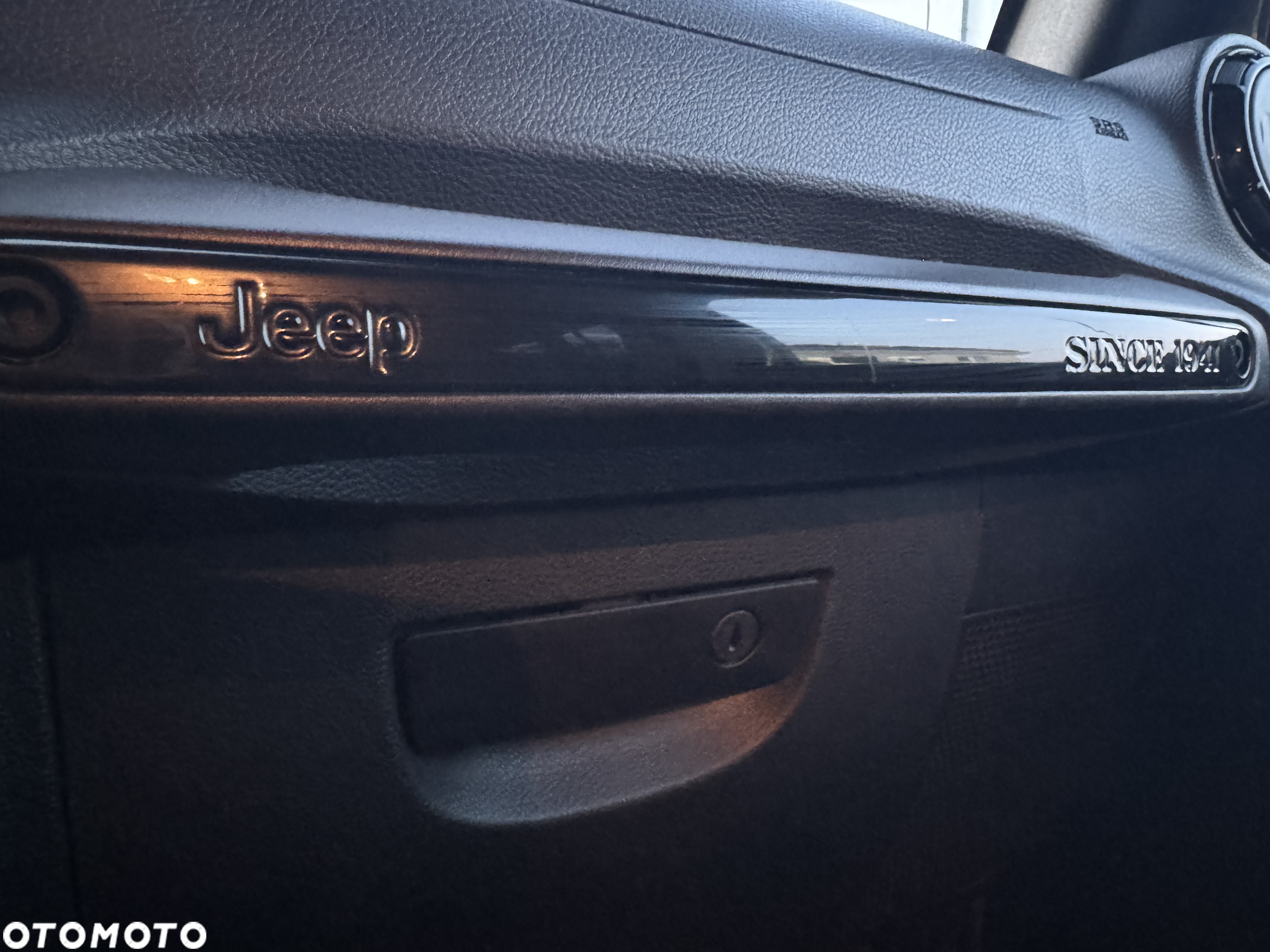 Jeep Wrangler 3.6 Unlim Sahara - 38