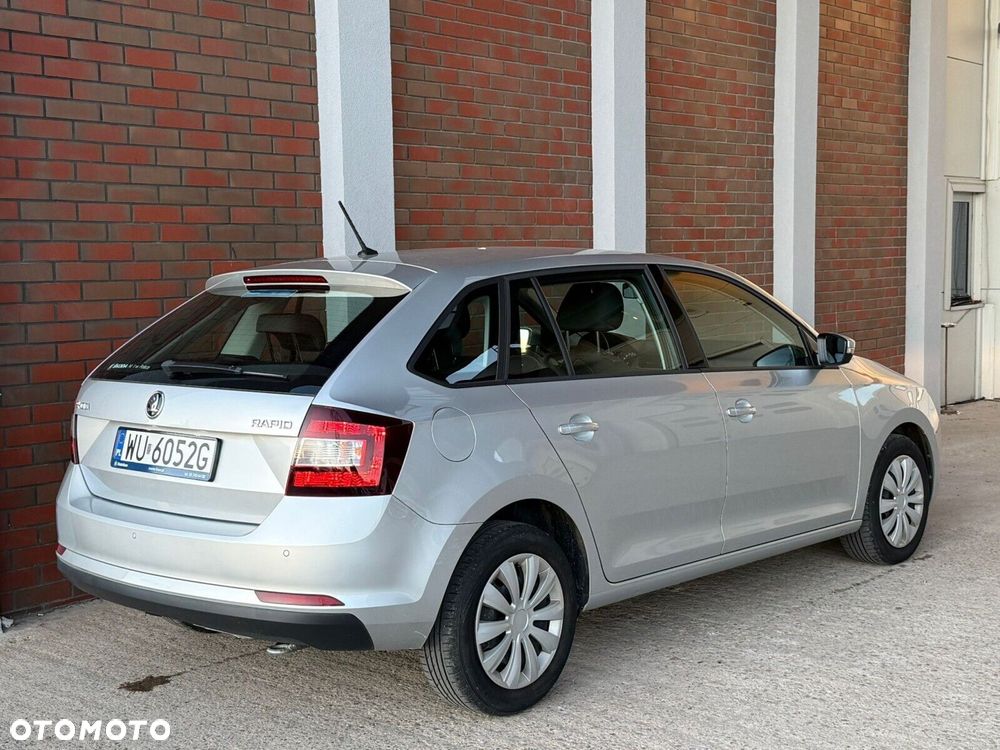 Skoda RAPID - 4