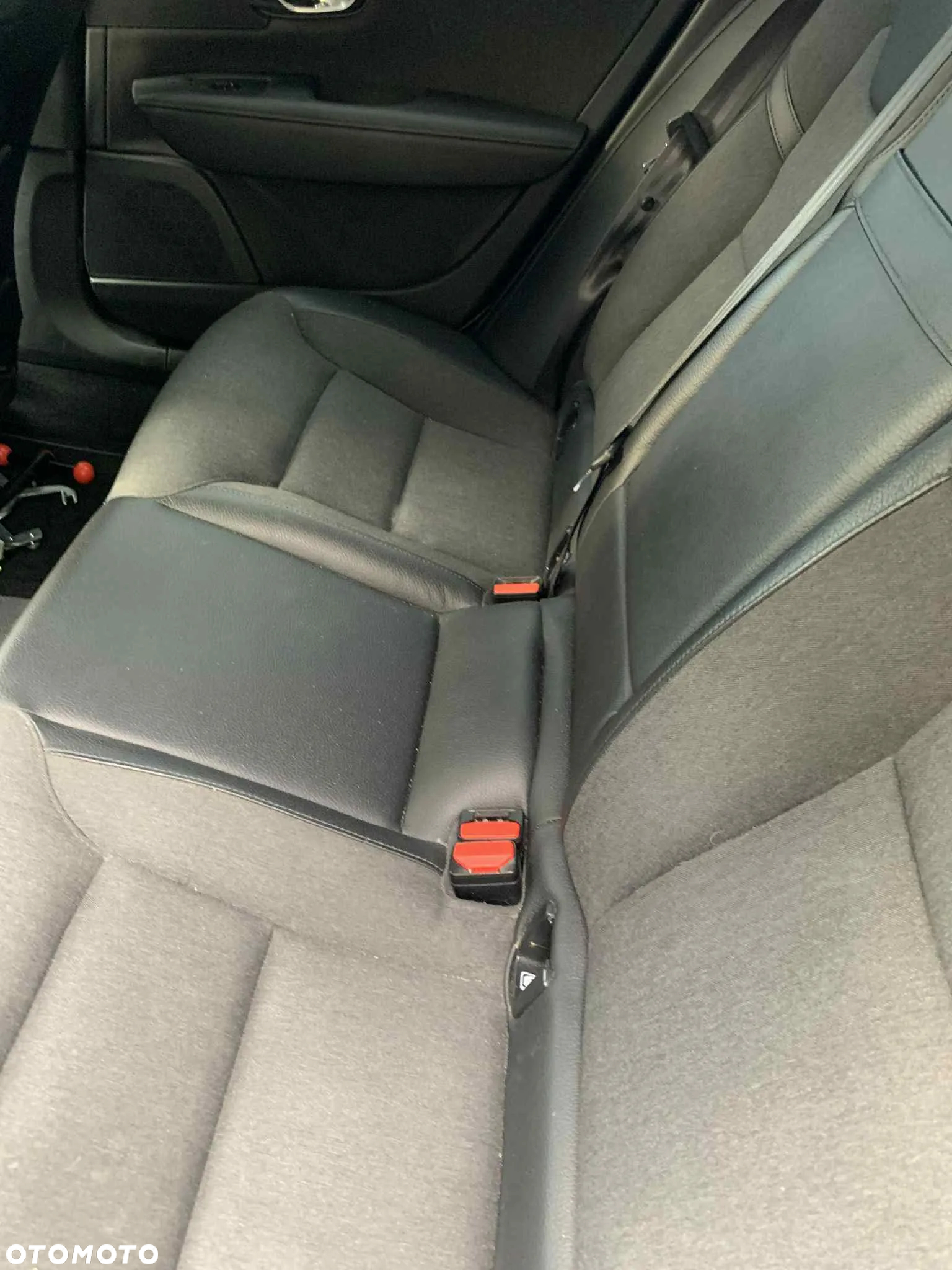 Volvo V90 Cross Country - 16