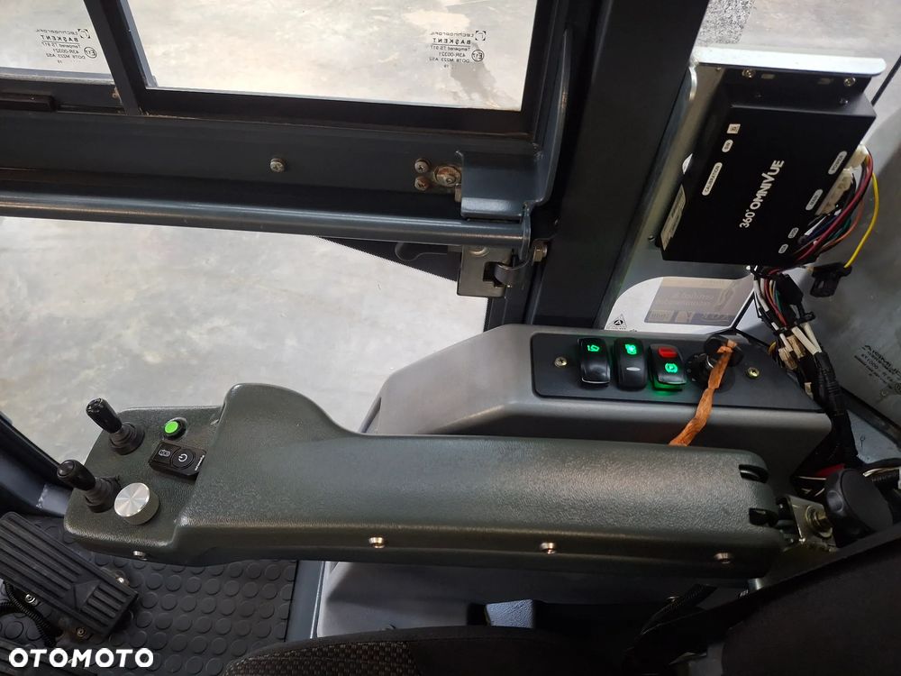 Inny HAKO Citymaster 1600 Zamiatarka Chodnikowa Euro6 PM2.5 Napęd 4x4 Rok: 2019 - 23