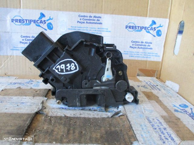 Fecho A26412BC FORD FOCUS SW 2005 TD - 2