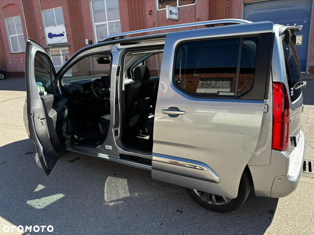 Toyota Proace City Verso 1.2 D-4T Family - 3