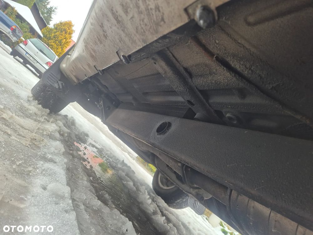 Suzuki Grand Vitara - 13