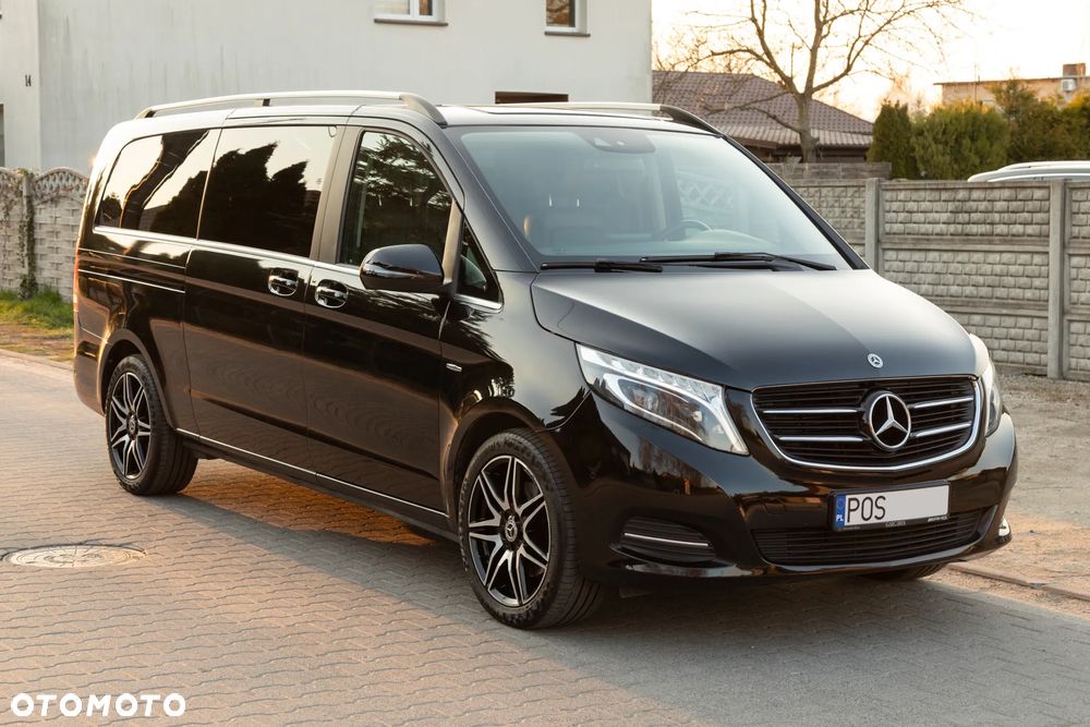 Mercedes-Benz Klasa V - 1