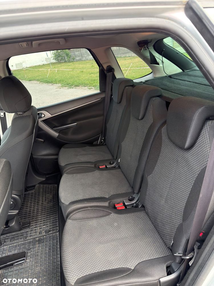 Citroën C4 Picasso 1.6 HDi Impress - 8