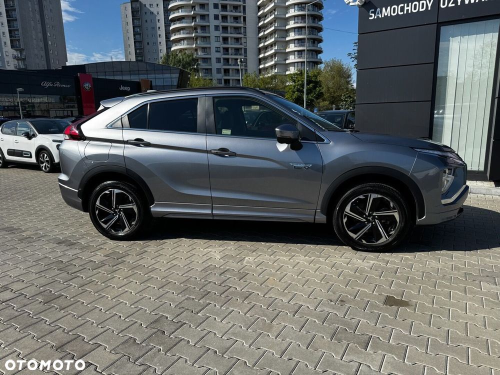 Mitsubishi Eclipse Cross - 9