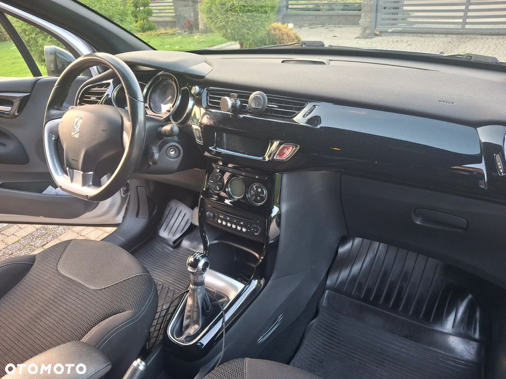 Citroën DS3 Pure Tech VTi 82 Chic - 15