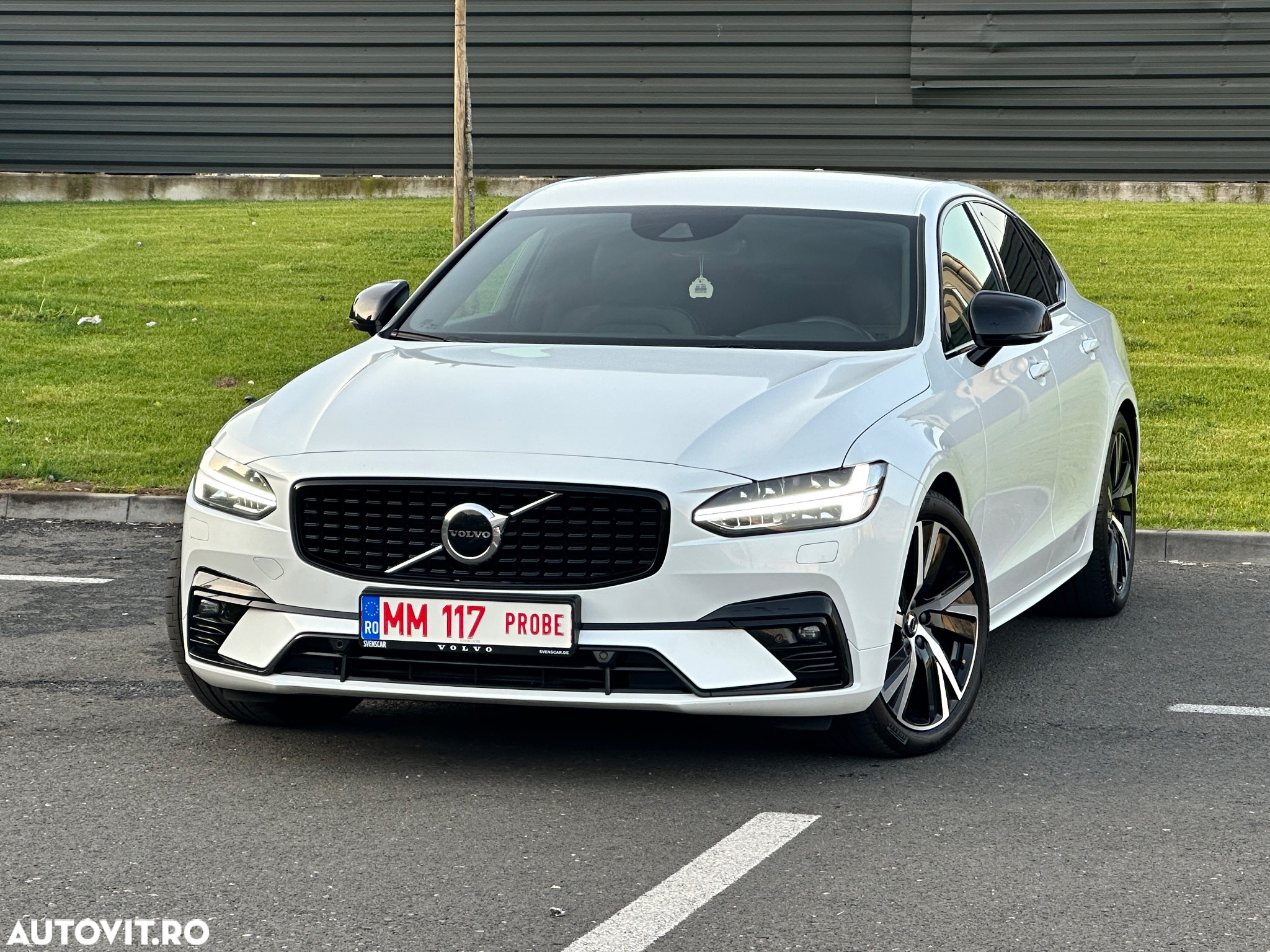 Volvo S90 B5 D AWD Geartronic RDesign - 28