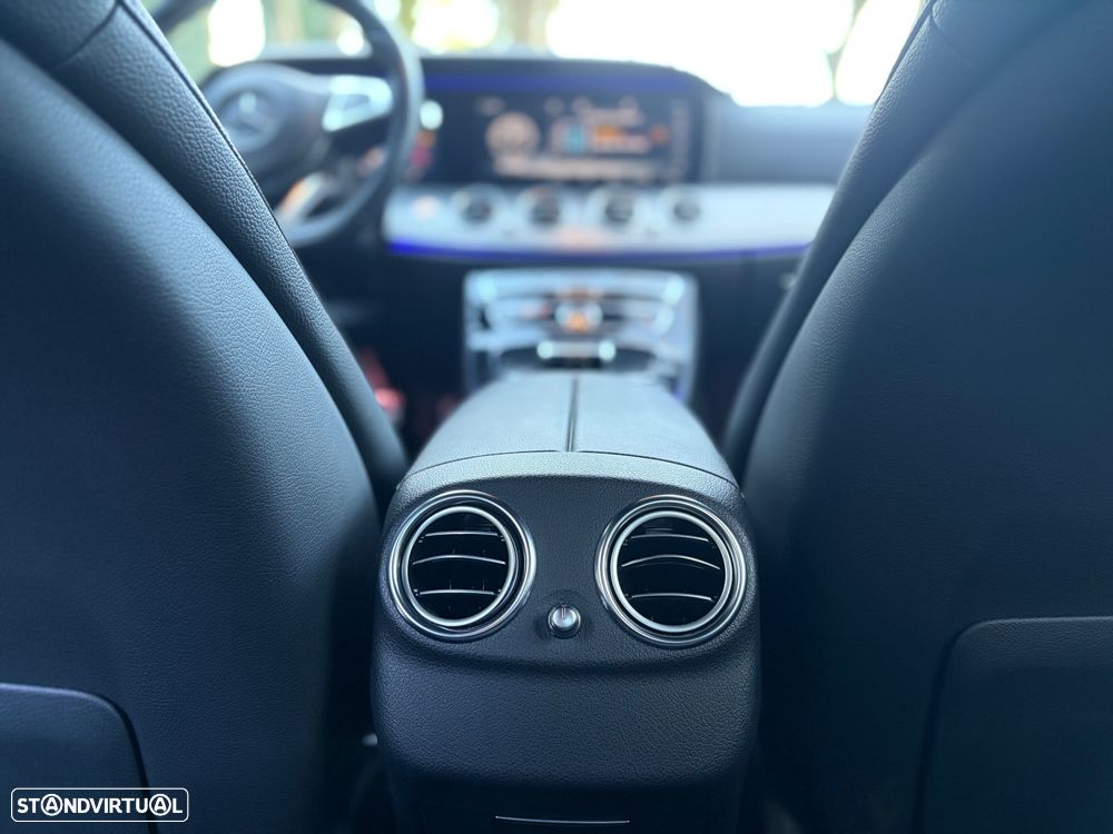 Mercedes-Benz E 220 d AMG Line - 26