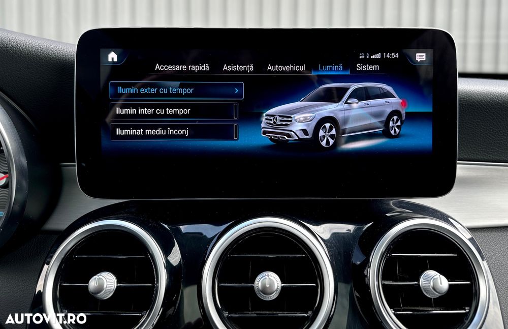 Mercedes-Benz GLC - 27