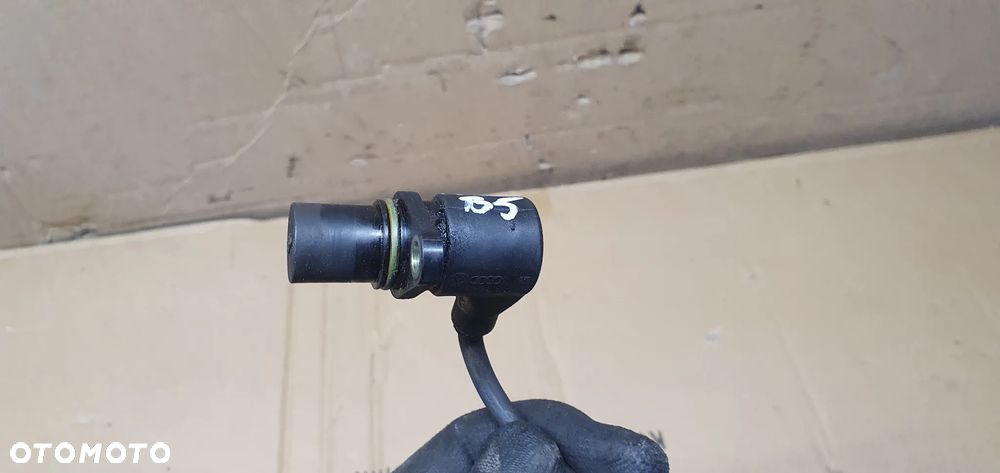 Czujnik położenia wału VW Passat B5 1.8 050906433 - 4