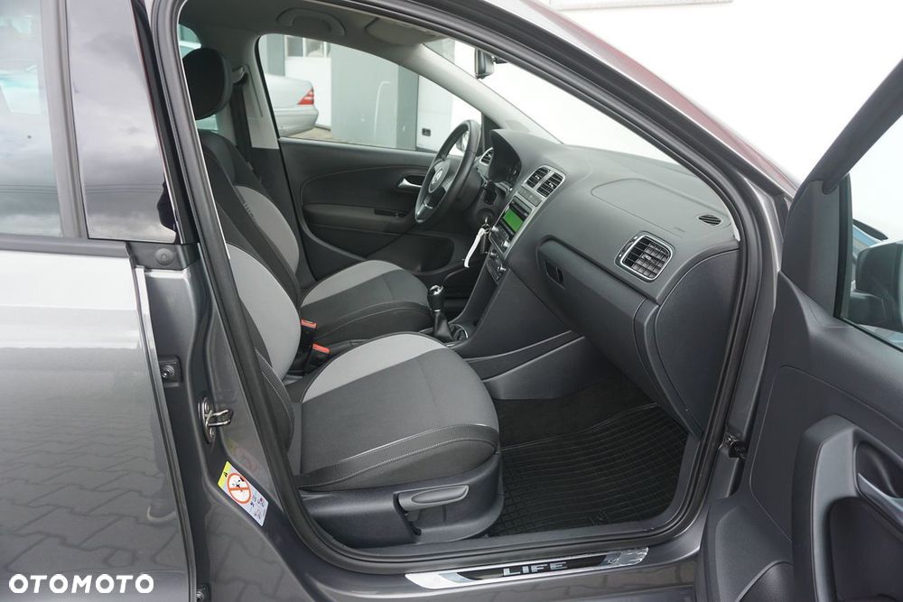 Volkswagen Polo 1.2 Comfortline - 19