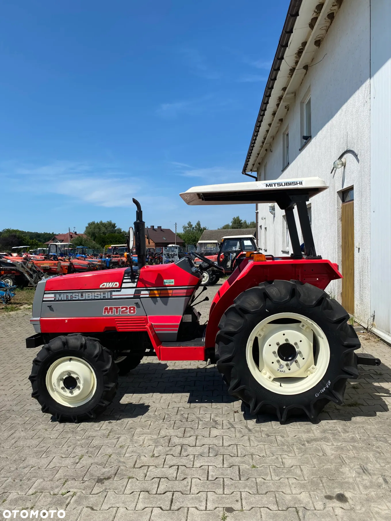 Mitsubishi MT28 - 7