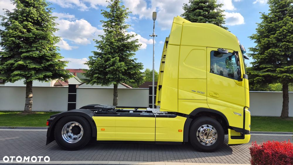 Volvo VOLVO///FH///500///2023/// GLOBETROTTER///XXL///FULL  LED///VIRTUAL COCPIT/// TABLET///KAMERA///WAGA/// KLIMATYZACJA POSTOJOWA/// ZABUDOWY MIĘDZYOSIOWE/// ALUFELGI///STAN BARDZO DOBRY - 4