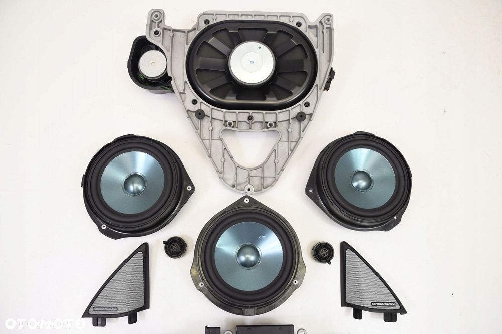 MERCEDES E KLASA W207 NAGŁOŚNIENIE HARMAN KARDON - 4