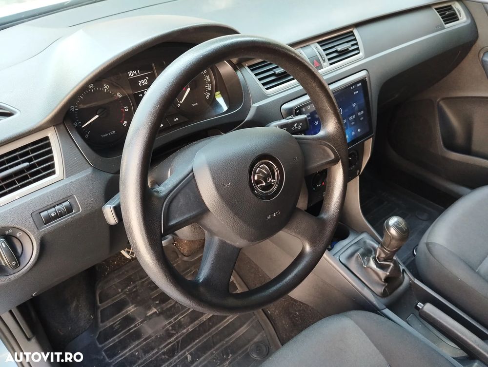 SKODA Rapid 2013 — imagine 10