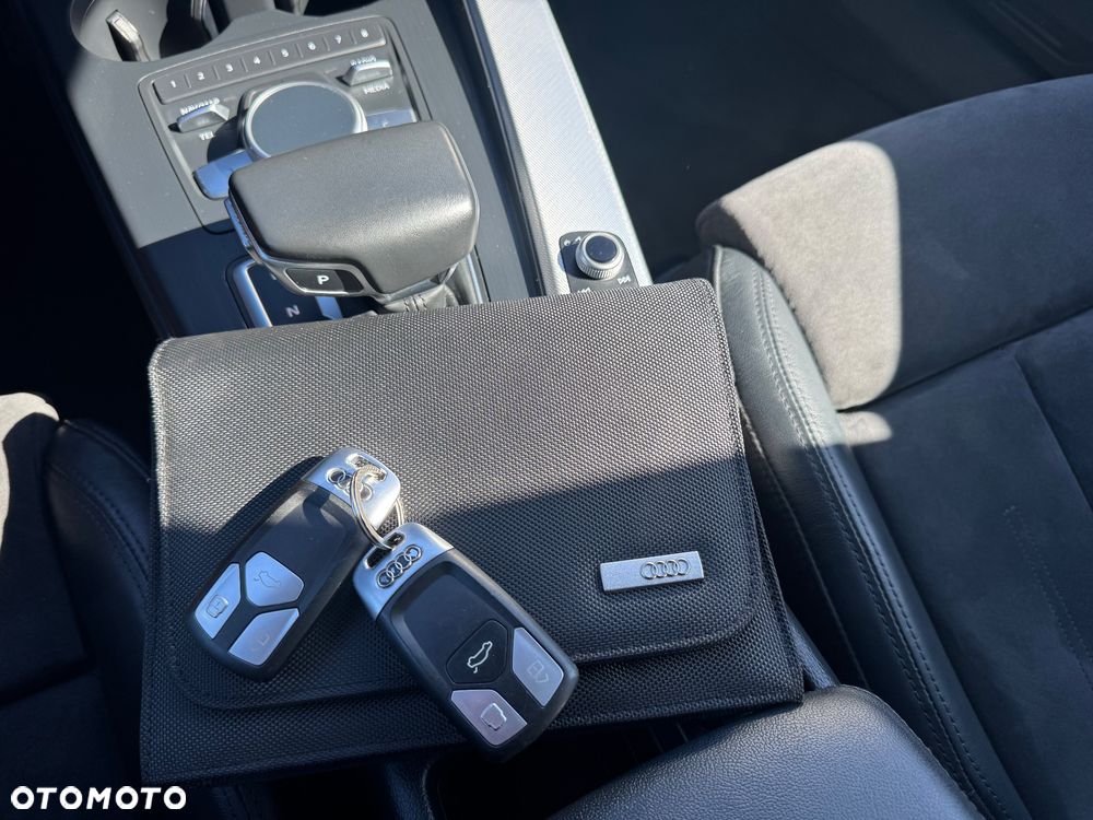Audi A4 - 14