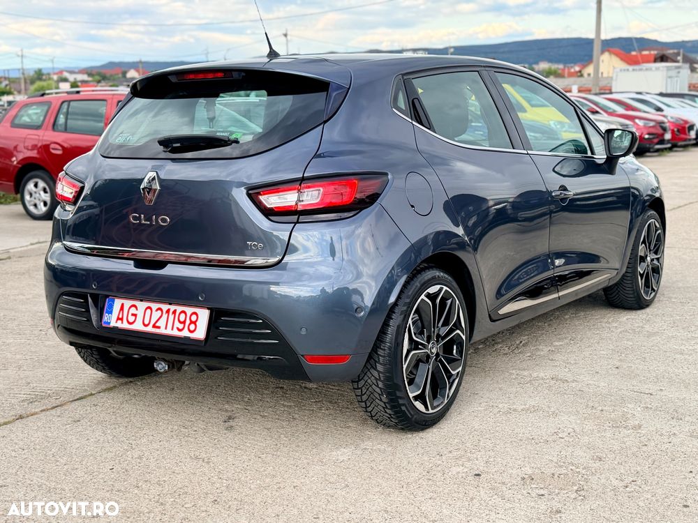 Renault Clio - 31