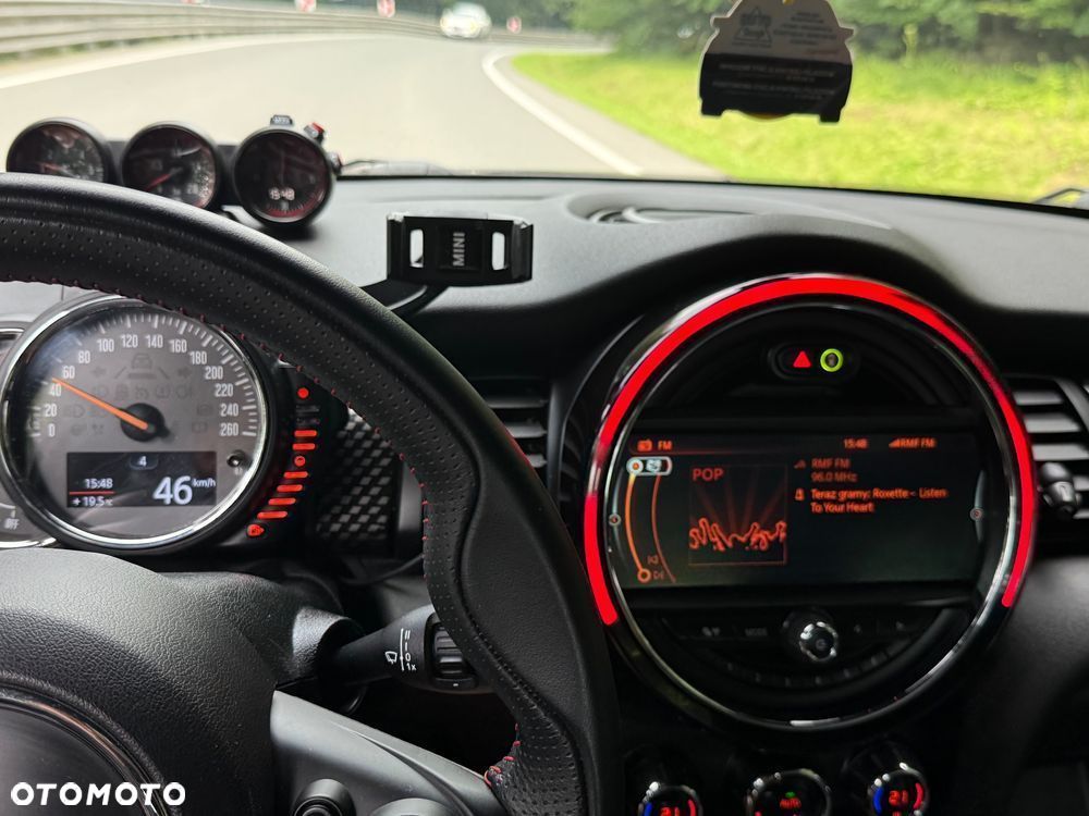 MINI John Cooper Works - 21