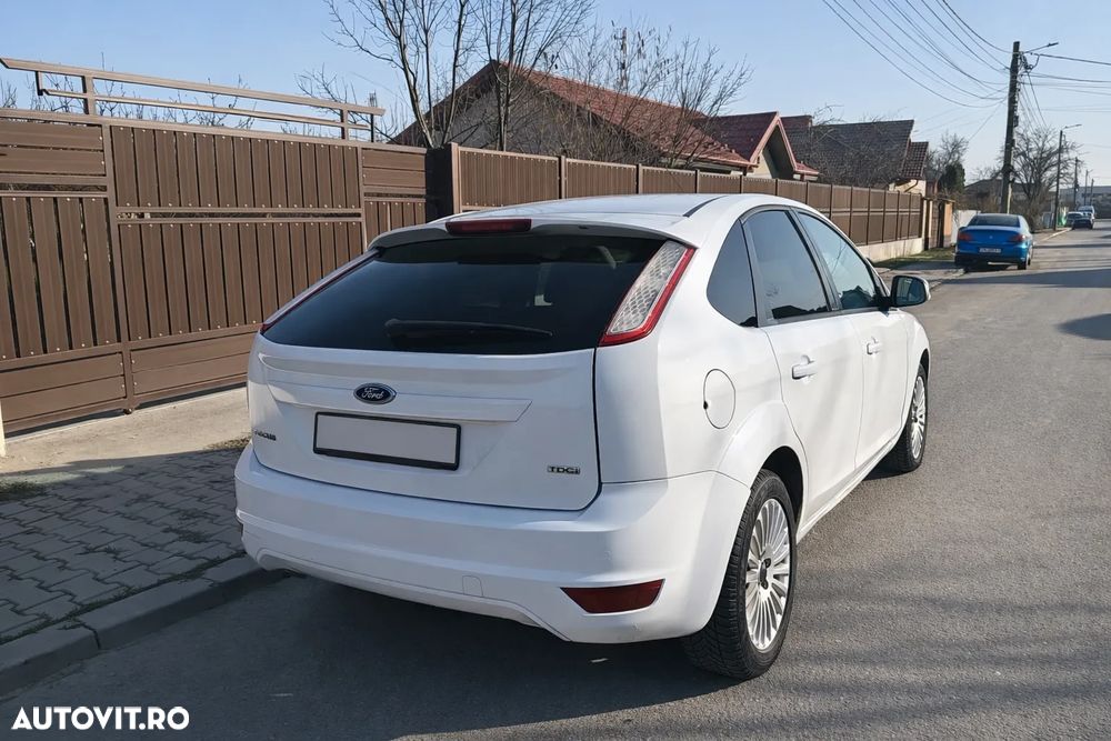 Ford Focus 1.8 TDCI Titanium - 6