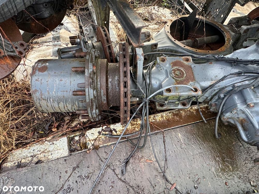 Most dyfer pochwa zwolnice mercedes Axor Arocs Actros 4x4 - 13