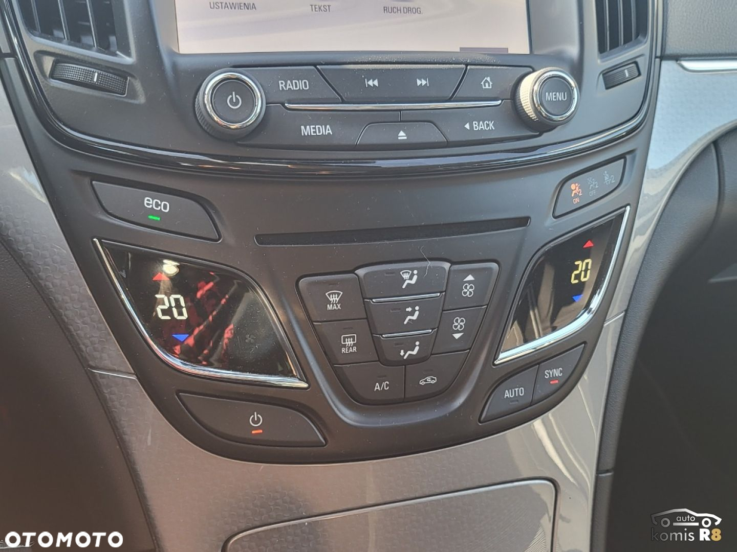 Opel Insignia - 28