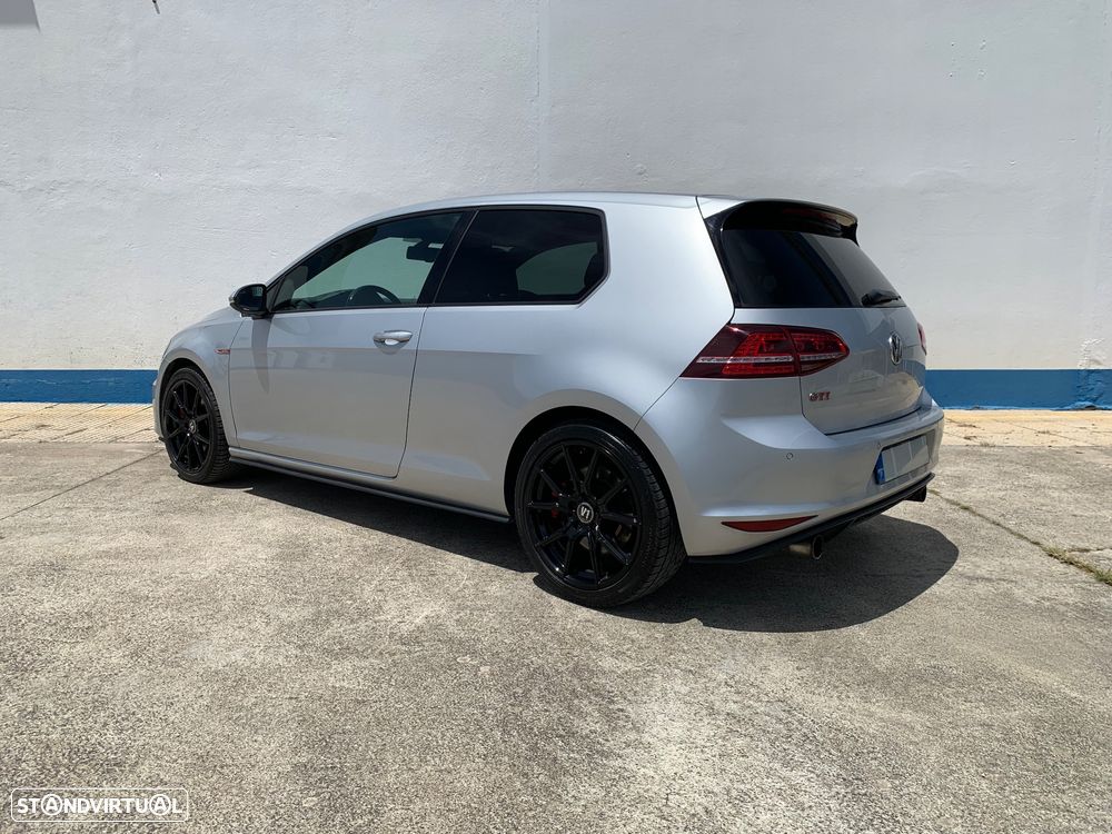 VW Golf 2.0 TSi GTi DSG Performance