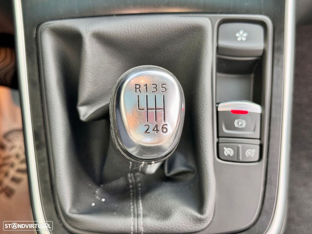 Renault Scénic 1.2 TCE Sport SS - 48