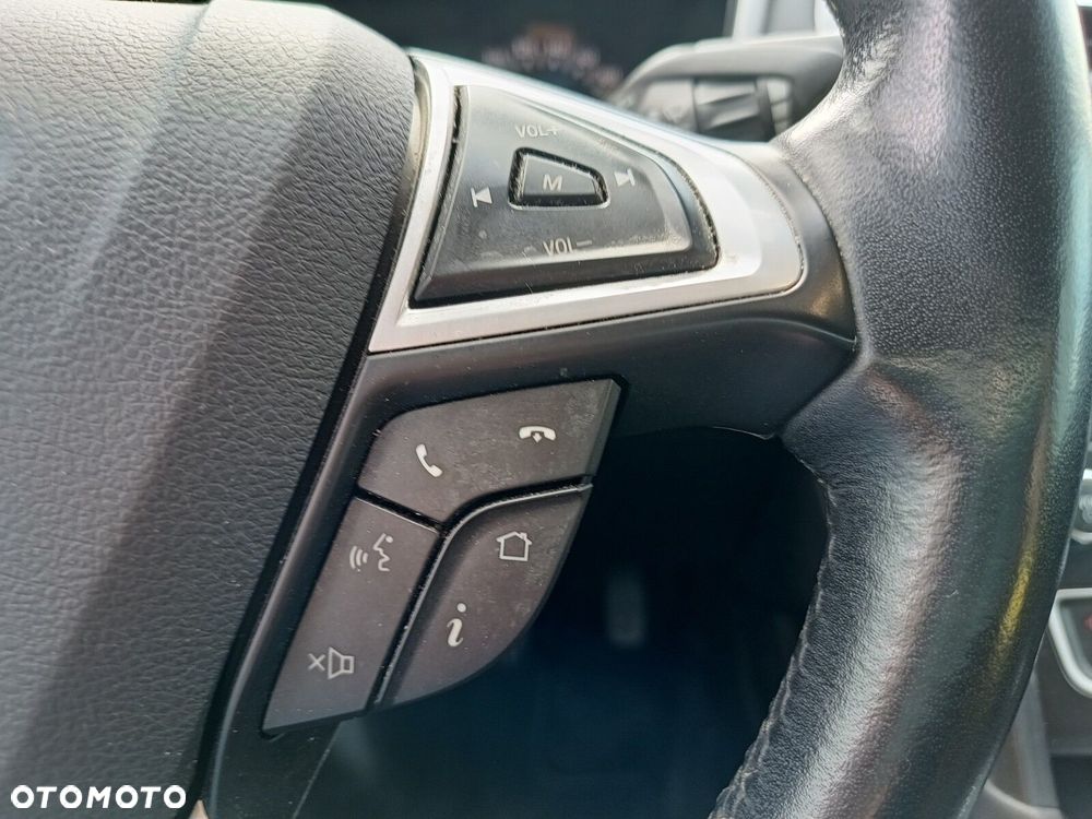 Ford Mondeo - 15
