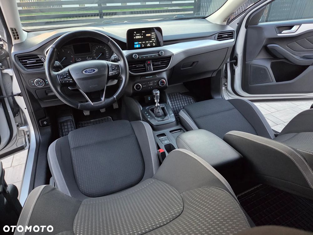 Ford Focus 1.5 EcoBlue Connected - 34