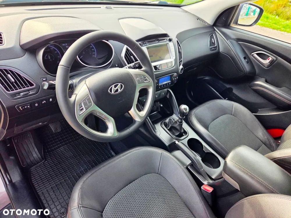 Hyundai ix35 - 28