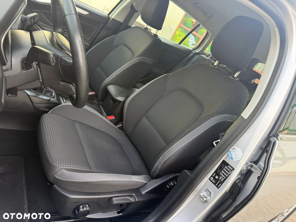 Ford Focus 2.0 TDCi Titanium ASS - 24