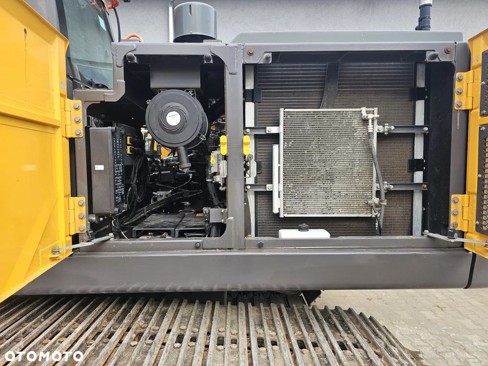 Volvo EC 220EL - 14