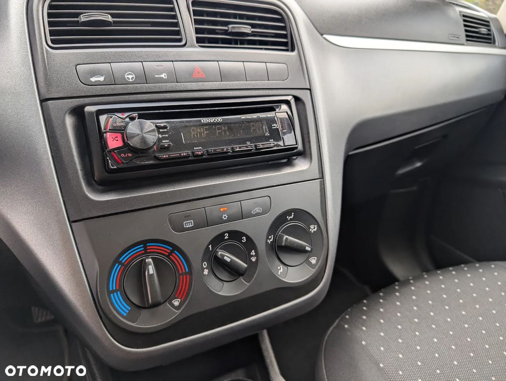 Fiat Grande Punto 1.4 8V - 14