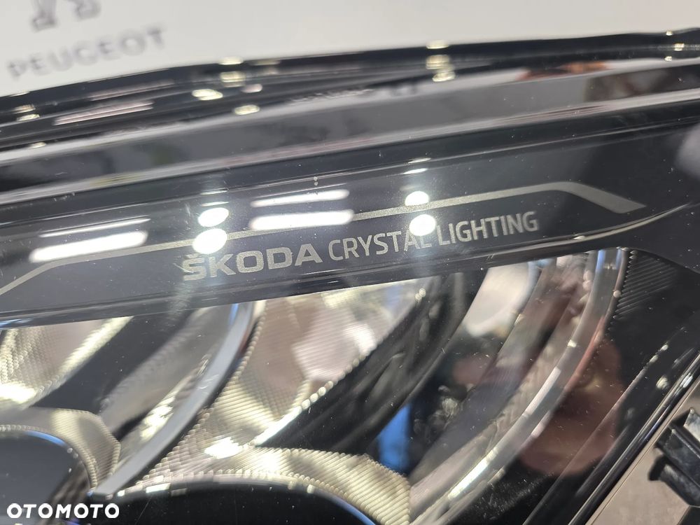 SKODA ENYAQ 5LB LEWA LAMPA FULL LED CRYSTAL LIGHTING , NR 5LB941015 , NR AUKCJI LPP230 - 5
